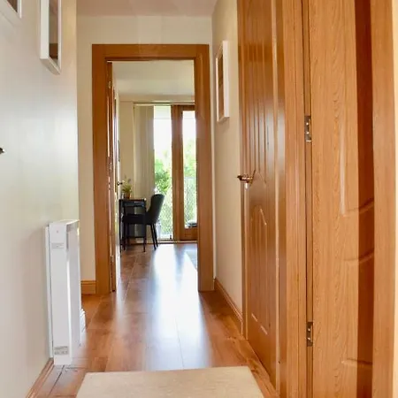Tranquil 1 Bedroom Flat On River Dodder Dublin